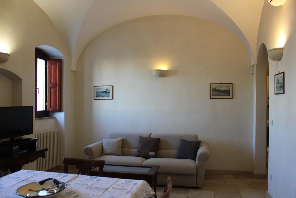 Palazzo Dei Gesuiti Monopoli Eksteriør billede