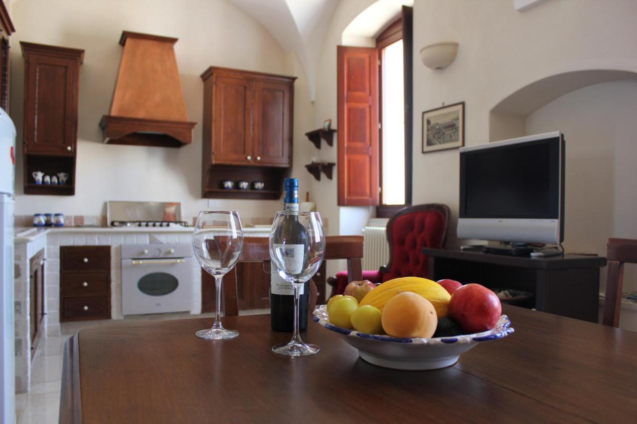 Palazzo Dei Gesuiti Monopoli Eksteriør billede